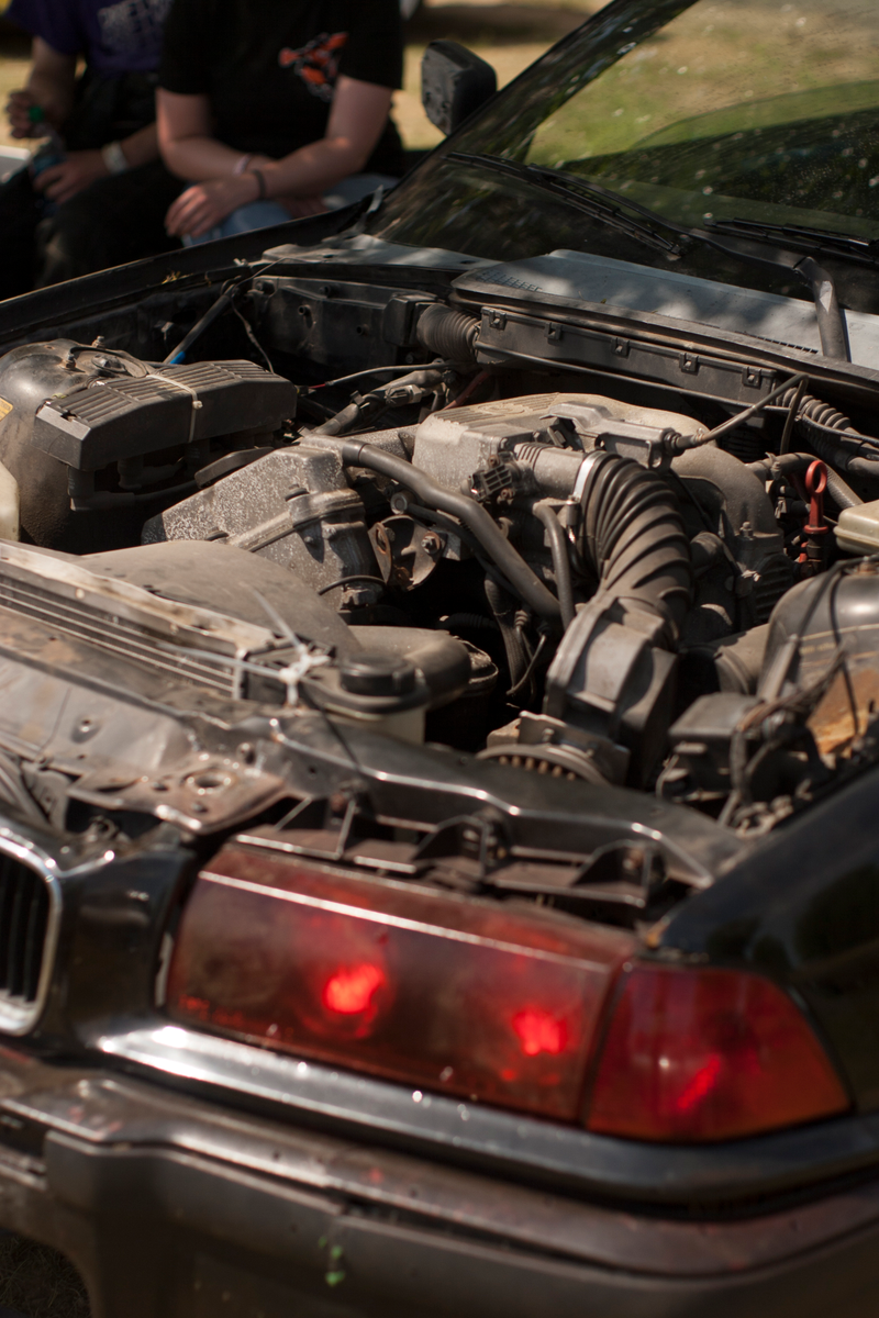 Illustration for article titled 36 Hours And An E36: Building A BMW Drift Car For Under A Grand